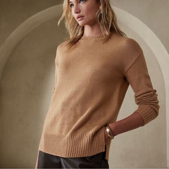 BANANA REPUBLIC Essential Crew Neck Sweater, Black, Size Medium - Picture 6 of 11